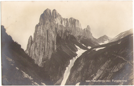 Die Kreuzberge vom Furgglenfirst um das Jahr 1910. Fotograf: Max Frei (†1914), St. Gallen, Nr. 1087