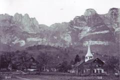 Sax  Links Haus Thomas; Rechts: Haus Allensbach